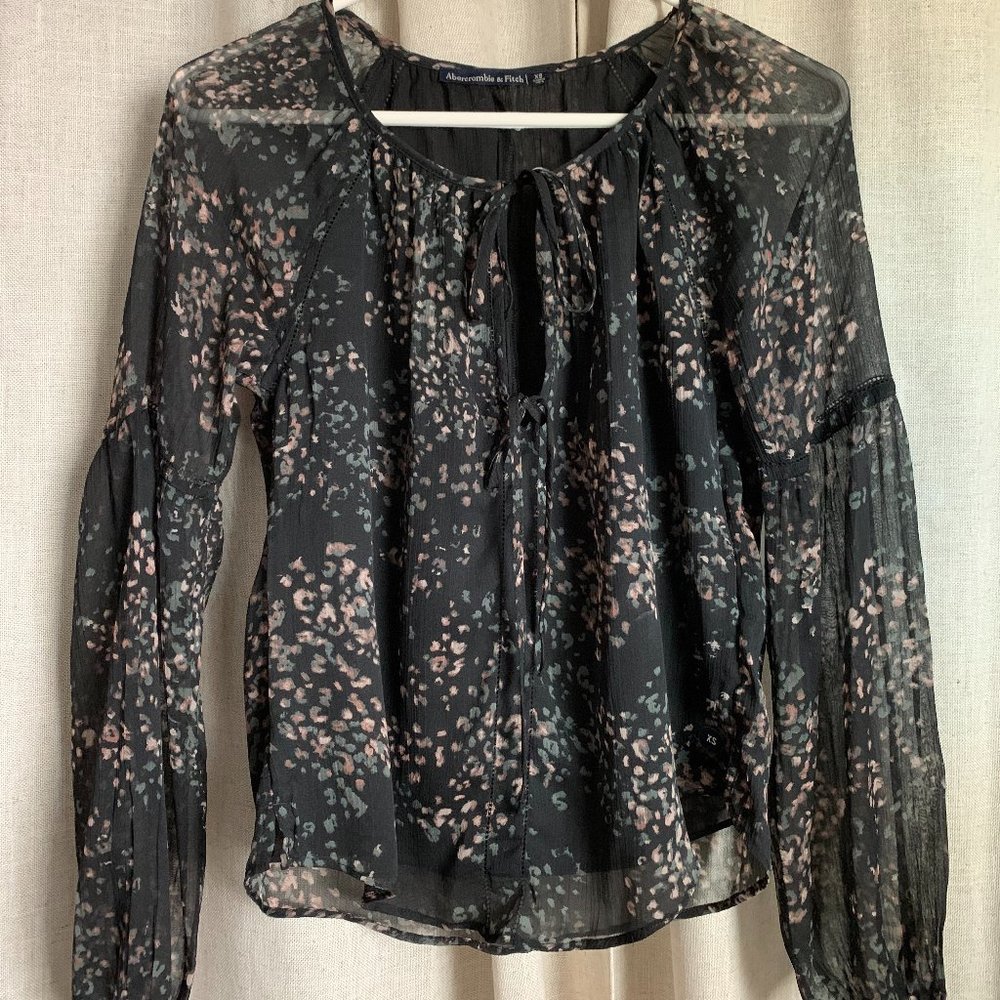Abercrombie & Fitch Long Sleeve Blouse